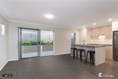 206/25 Farinazzo St, Richlands, QLD 4077