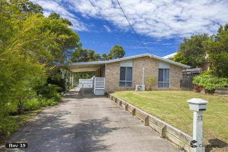 32 Berrima Pde, Surfside, NSW 2536