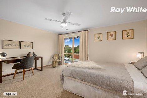 1 Wheatland Cres, Dingley Village, VIC 3172