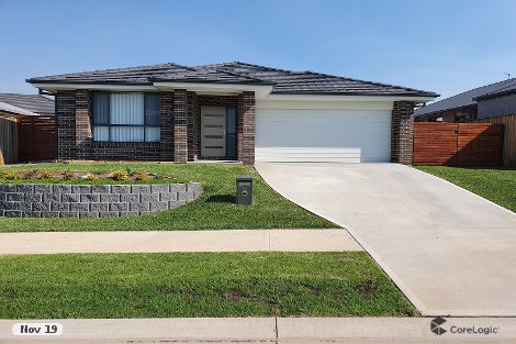 32 Meares Cct, Thrumster, NSW 2444