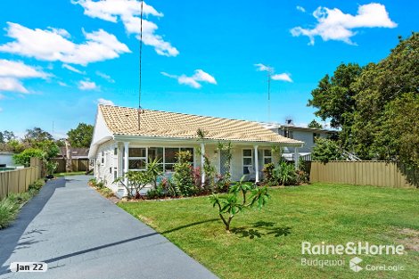 11 Tenth Ave, Budgewoi, NSW 2262