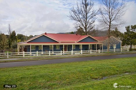 1 Coach House Bvd, Woodend, VIC 3442