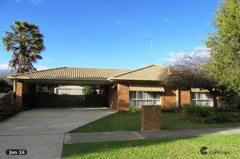 46 Balmoral Cres, Eastwood, VIC 3875