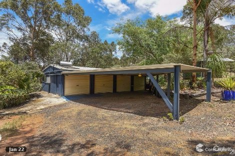 6 Hoods Rd, Upper Lockyer, QLD 4352