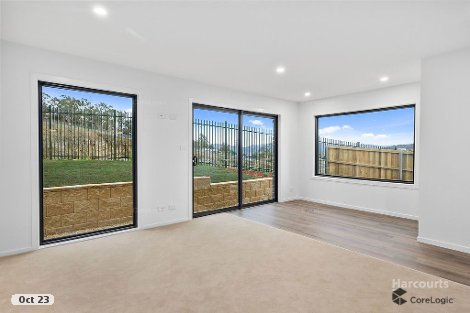 2/6 Dowding Cres, New Town, TAS 7008