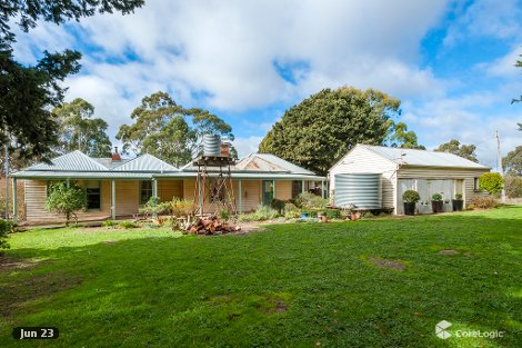 30 Alisons Rd, Drummond North, VIC 3446