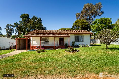 4 Wallace St, Castlemaine, VIC 3450