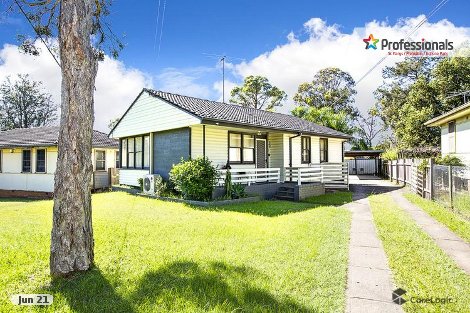 15 Wangaroa Cres, Lethbridge Park, NSW 2770