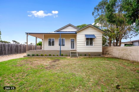 11 Davies St, Seaspray, VIC 3851