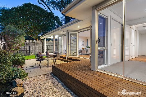 2/14 Joan St, Moorabbin, VIC 3189