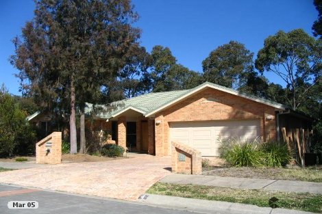 4 Cockatoo Ct, Valentine, NSW 2280