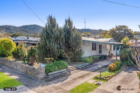 14 Tenth St, Eildon, VIC 3713