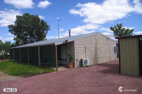 36 Herbert Rd, York, WA 6302