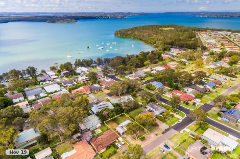 29 Lake St, Wyee Point, NSW 2259