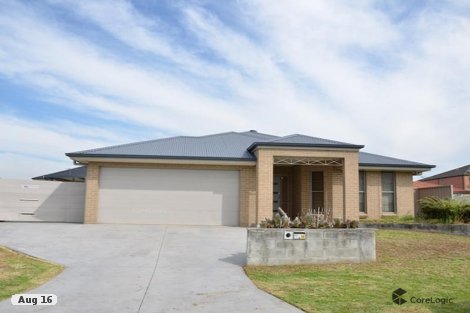 15 Temora St, Prestons, NSW 2170