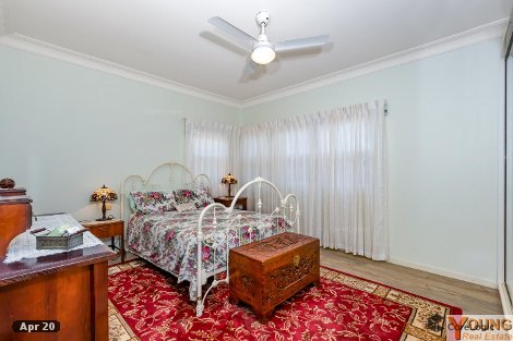 10 Ford St, Rockville, QLD 4350