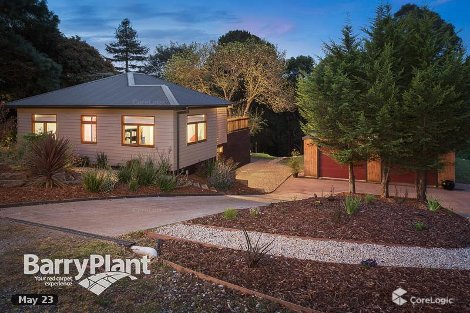 16 Berrys Rd, Emerald, VIC 3782