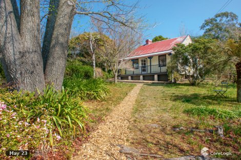 15 Cascade St, Wentworth Falls, NSW 2782