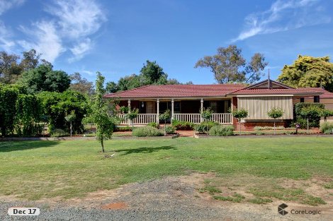 1 Spencer St, Rochester, VIC 3561