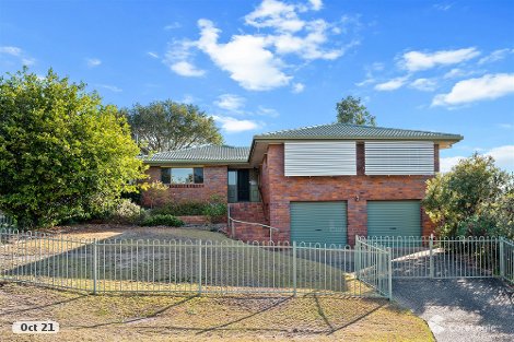 1 Hawn St, Stafford Heights, QLD 4053