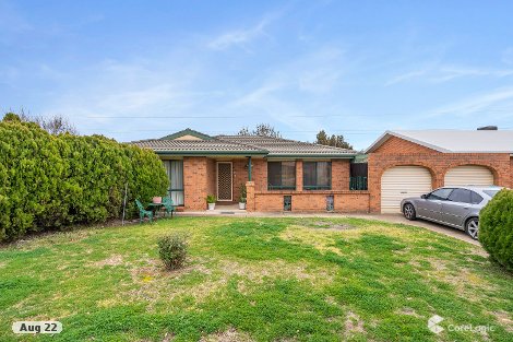 61 Dalman Pkwy, Glenfield Park, NSW 2650