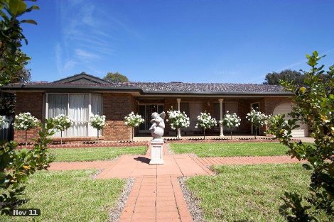 128 East St, Cartwrights Hill, NSW 2650