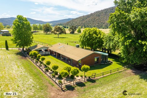 391 Mitta North Rd, Eskdale, VIC 3701