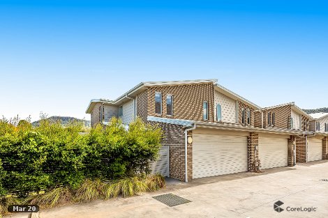 2/8 Sproule Cres, Balgownie, NSW 2519