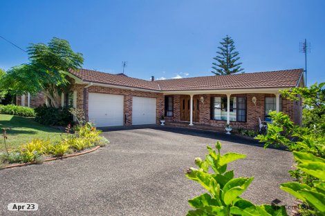 18 Hilltop Cres, Mollymook Beach, NSW 2539