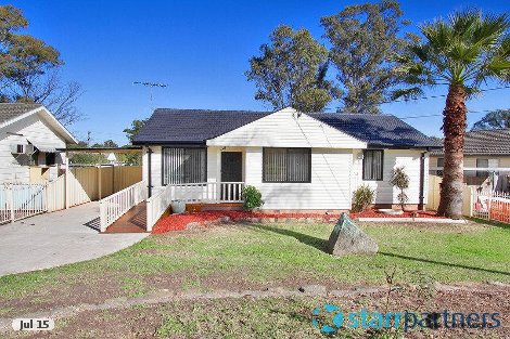 17 Bulolo Dr, Whalan, NSW 2770