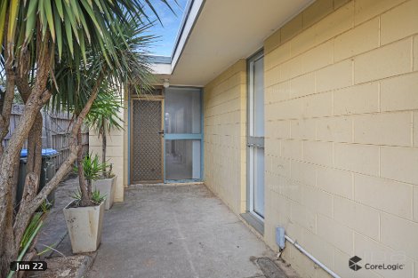 4/4 Tyrone St, Werribee, VIC 3030