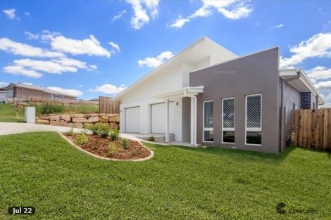 1/5 Catchlove Cres, Augustine Heights, QLD 4300