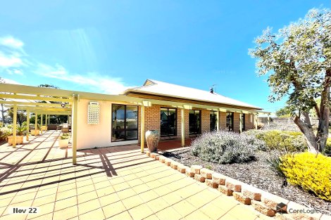 21 Bosanquet Bvd, Ceduna, SA 5690