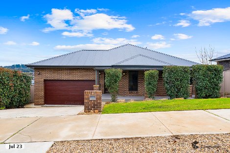 109 Bradman Dr, Boorooma, NSW 2650