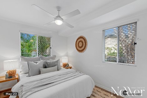 4/74 Southern Cross Pde, Sunrise Beach, QLD 4567