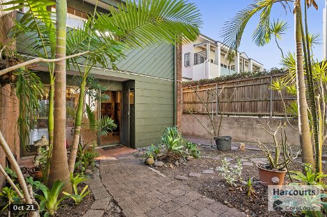 1/142 Carmody Rd, St Lucia, QLD 4067