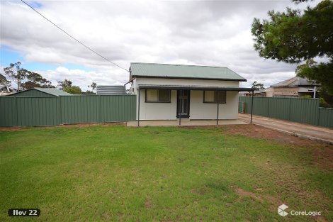 16 Adelaide Rd, Pinnaroo, SA 5304