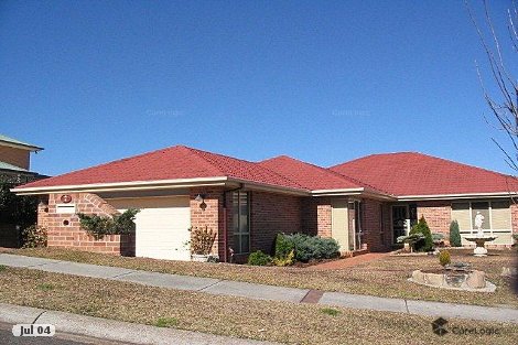 4 Sundew Cl, Garden Suburb, NSW 2289