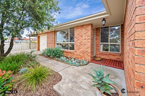 4 Crown Cl, Rutherford, NSW 2320