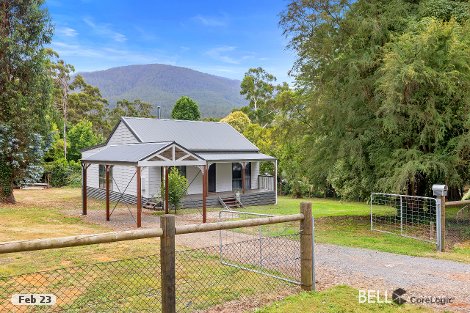 17 Whitegum Dr, East Warburton, VIC 3799