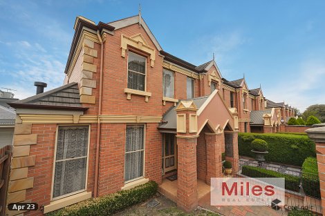 8/12-16 Jika St, Heidelberg, VIC 3084