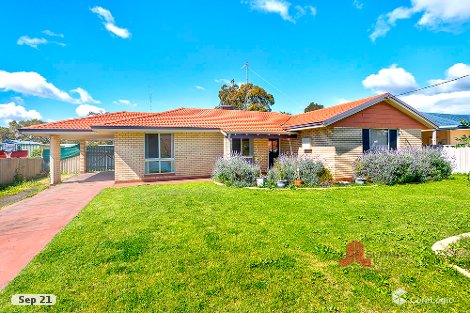 35 Murray Dr, Withers, WA 6230