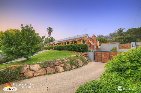 7 Loru Cl, Kooringal, NSW 2650