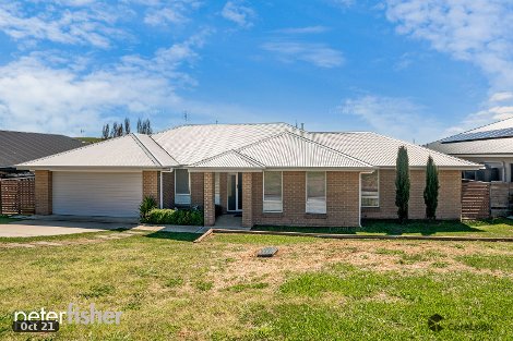 40 Johnston Cres, Blayney, NSW 2799