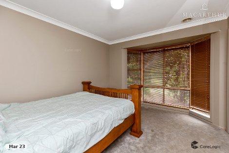 88 Dalman Pkwy, Glenfield Park, NSW 2650