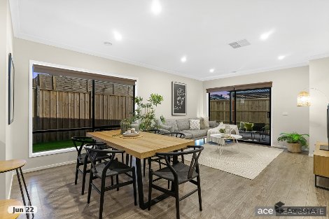 3 Houston Dr, Thornhill Park, VIC 3335