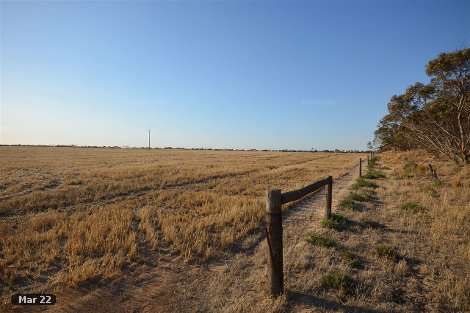 7716 Mallee Hwy, Parrakie, SA 5301