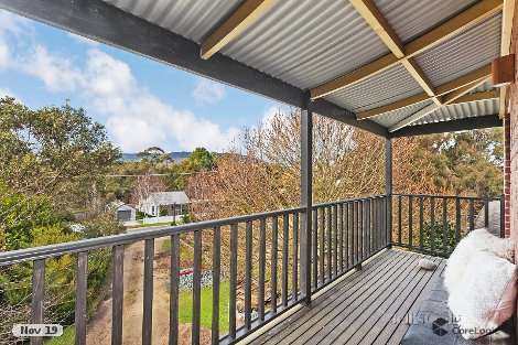 27 Rodney Dr, Woodend, VIC 3442