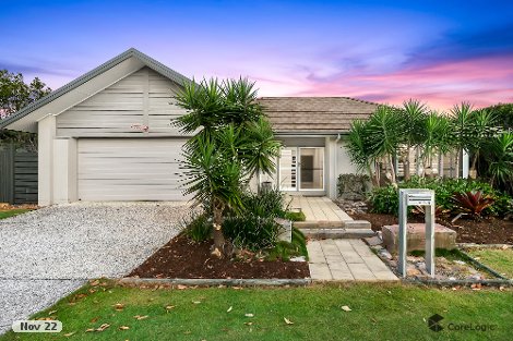 8 Esk Cres, Wakerley, QLD 4154