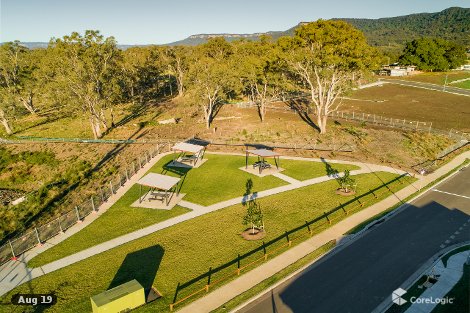 41 Saddleback Cres, Stream Hill, NSW 2526